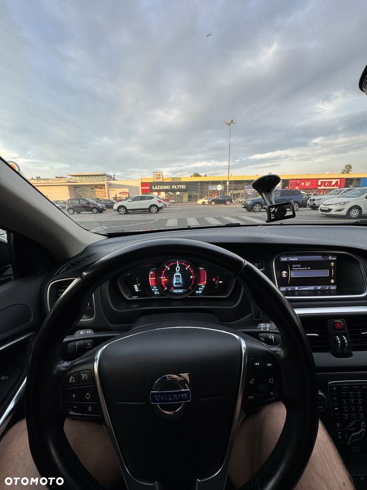 Volvo V40 - 5