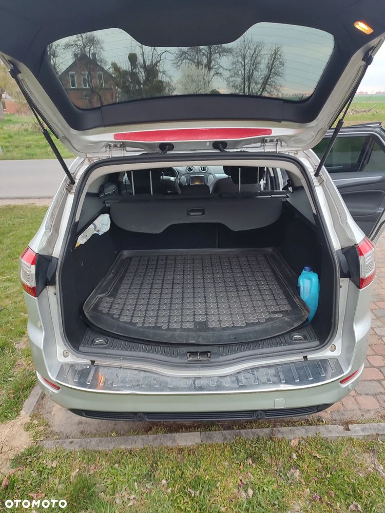 Ford Mondeo 2.0 TDCi Titanium - 14