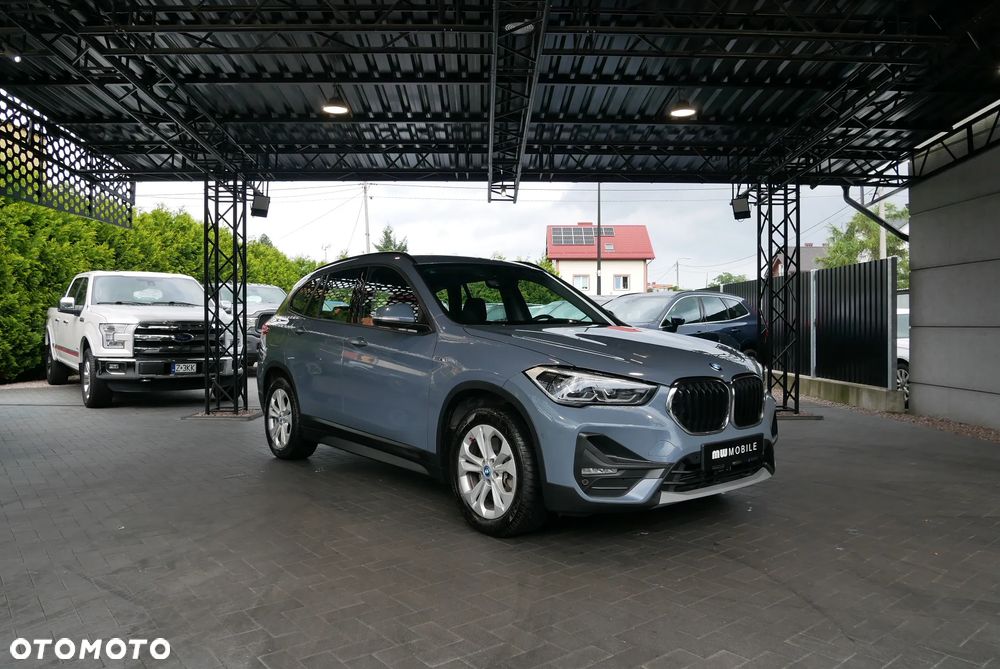 BMW X1 sDrive18i Business Edition - 2