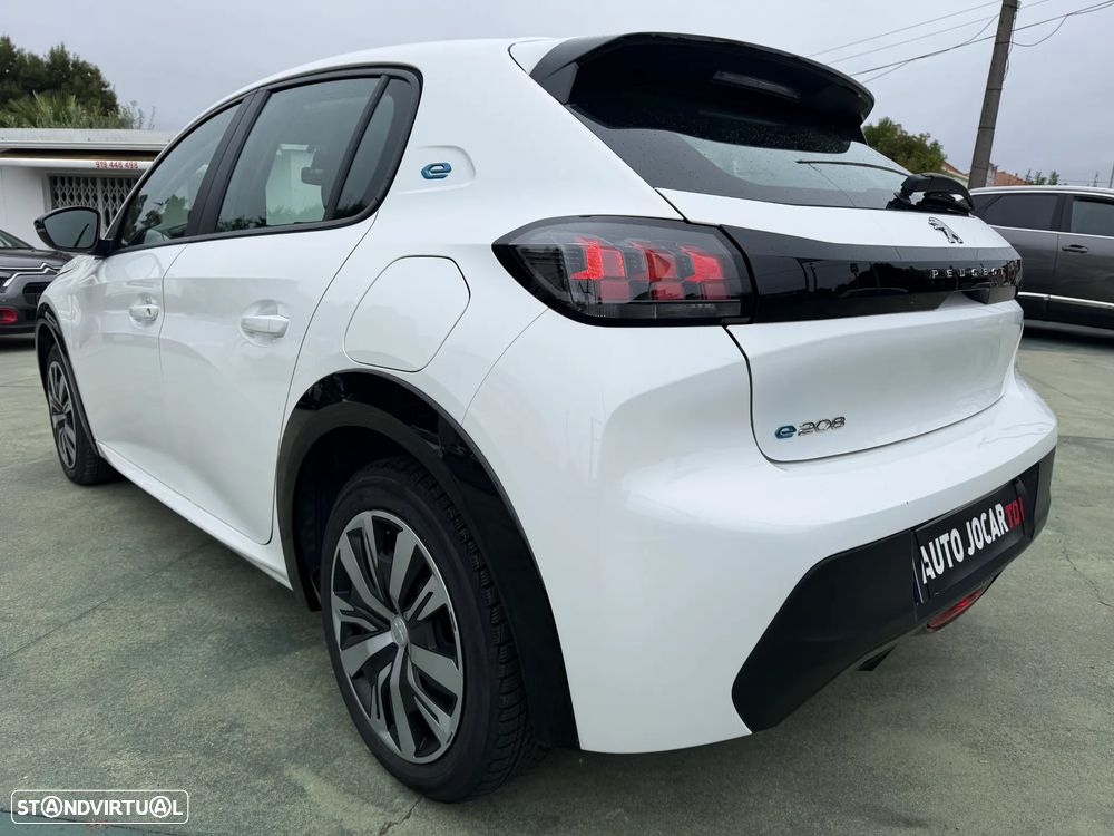 Peugeot e-208 Active - 5