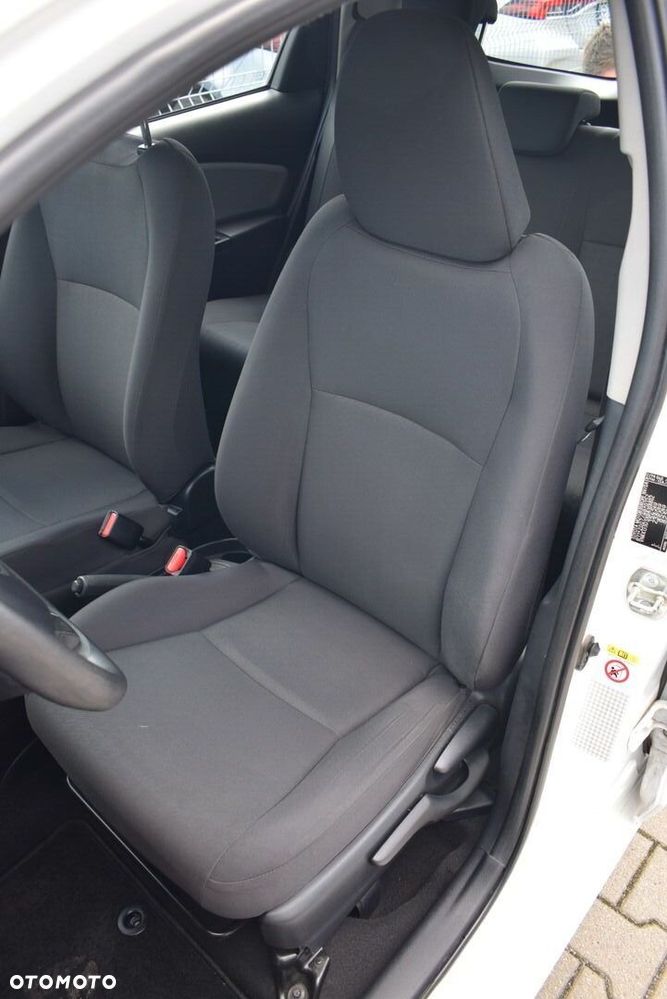 Toyota Yaris - 14