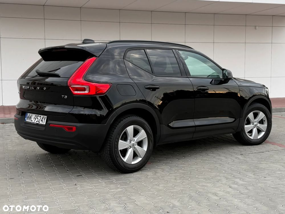 Volvo XC 40 T3 Momentum - 4