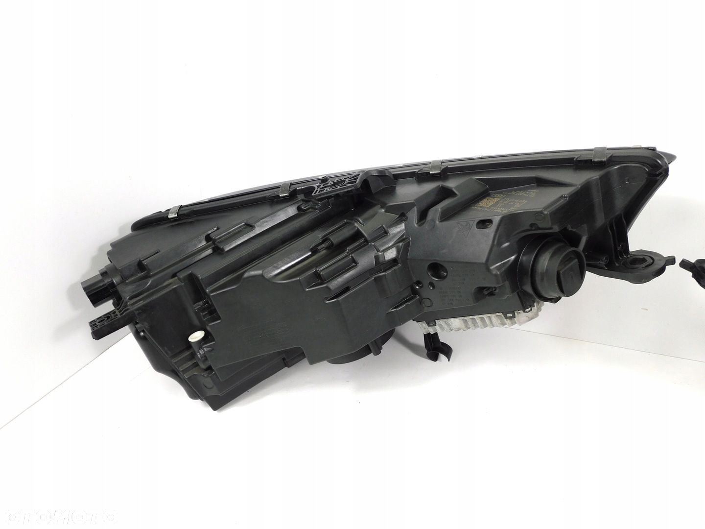 AUDI A4 B9 8W LIFT LAMPA PRAWA LEWA MATRIX - 13