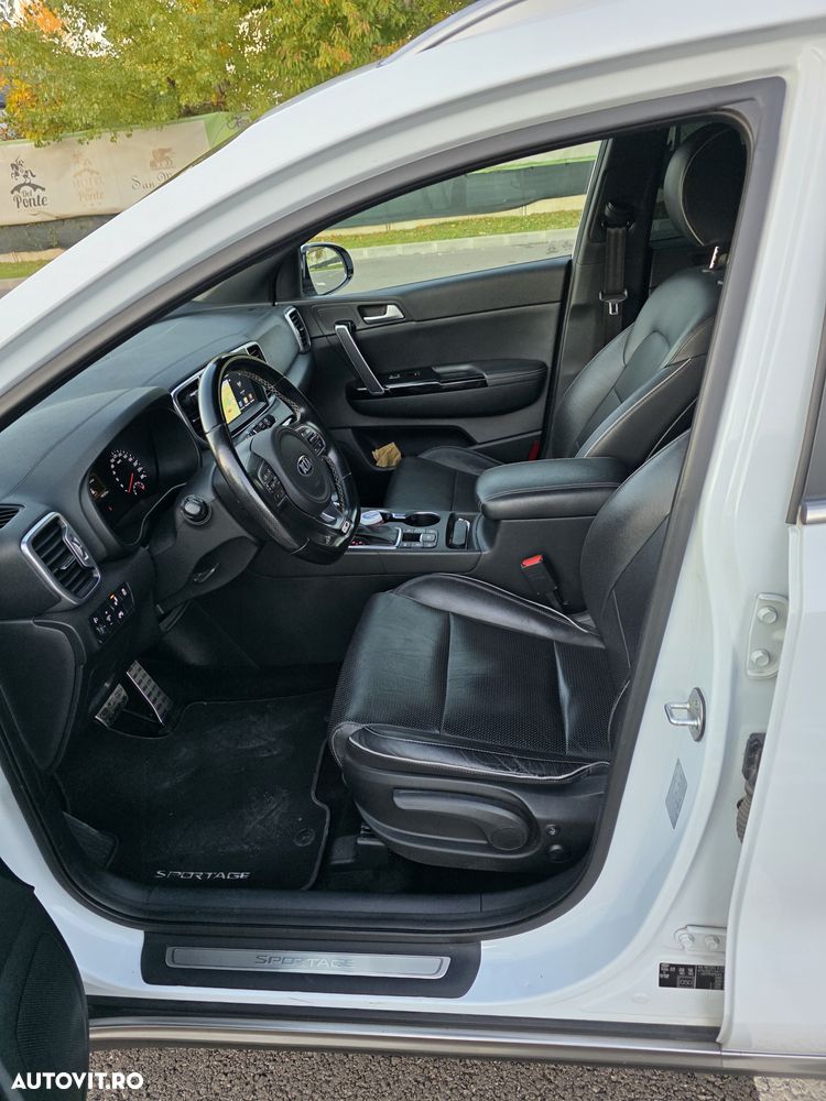 Kia Sportage - 2