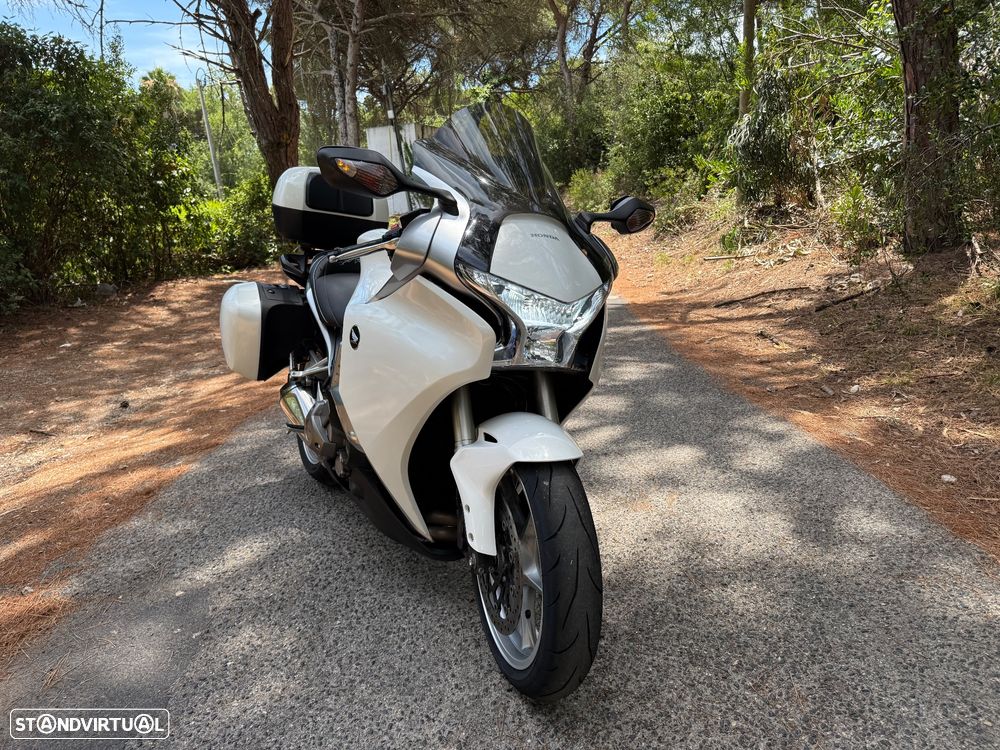 Honda VFR 1200 DCT - 1