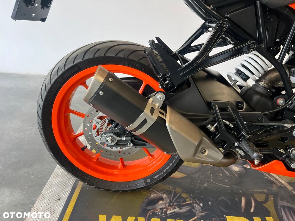 KTM RC 125 - 25