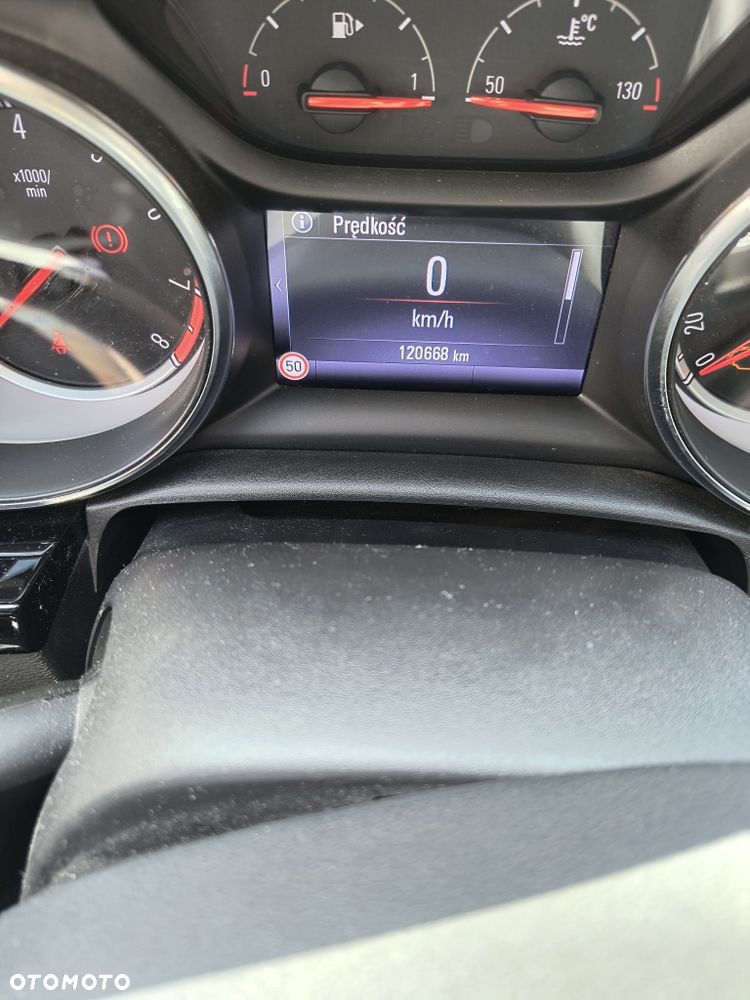 Opel Astra - 6