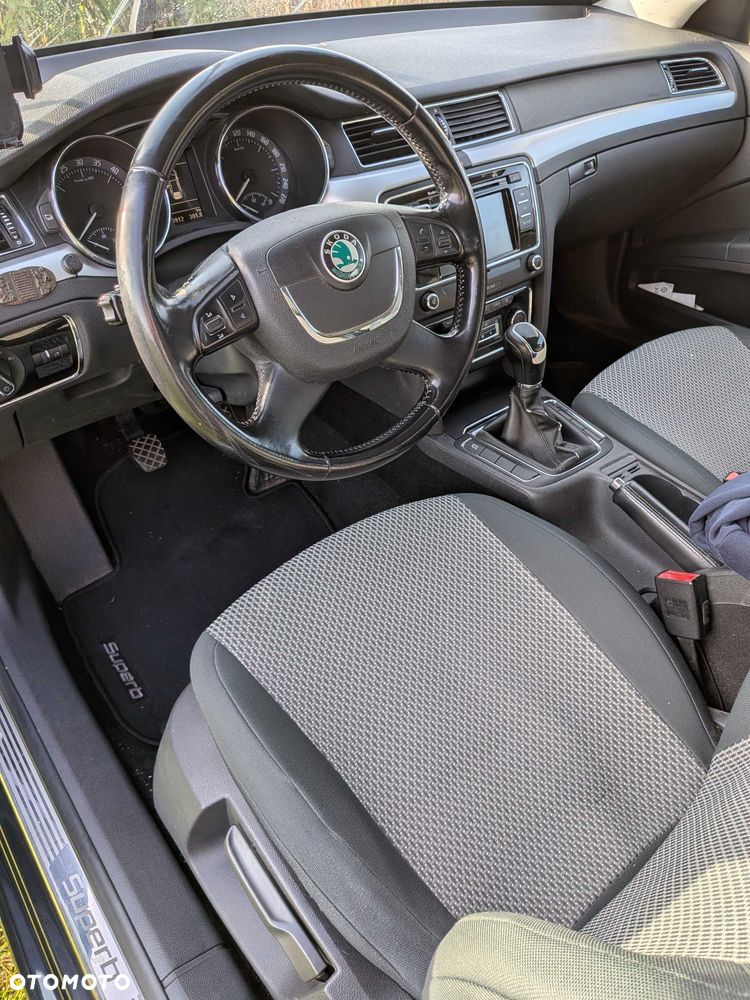 Skoda Superb - 5