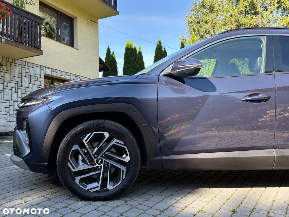 Hyundai Tucson 1.6 T-GDi HEV Executive 4WD - 7