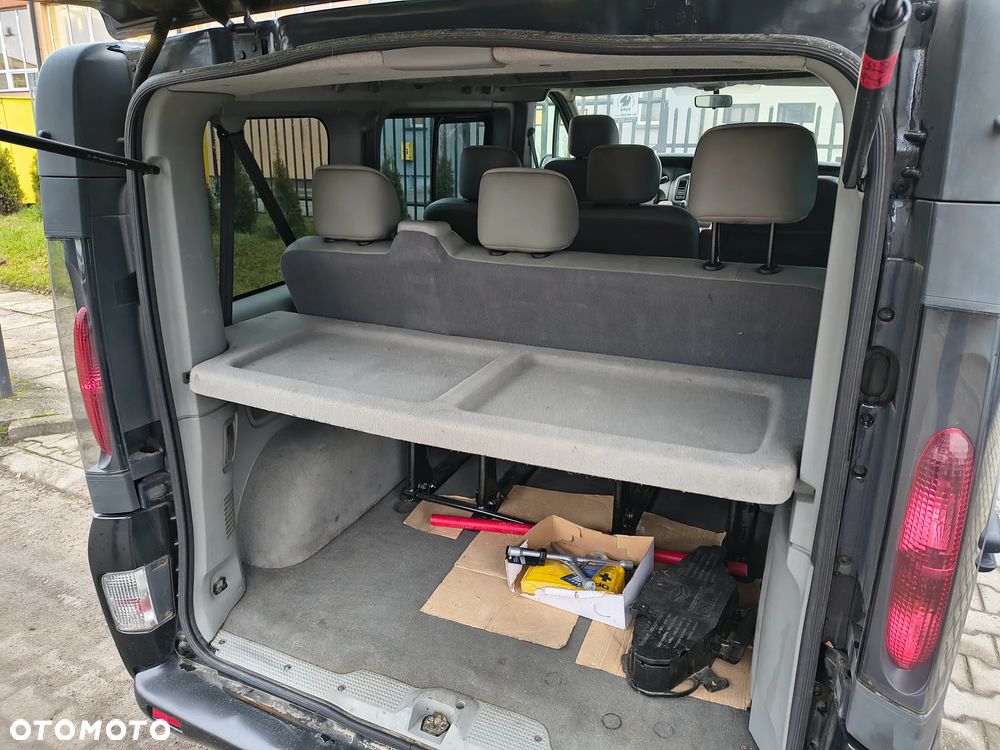 Opel Vivaro Tour - 28