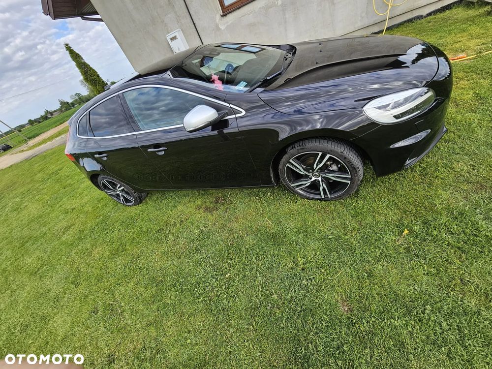 Volvo V40 D2 Drive-E R-Design Kinetic - 3