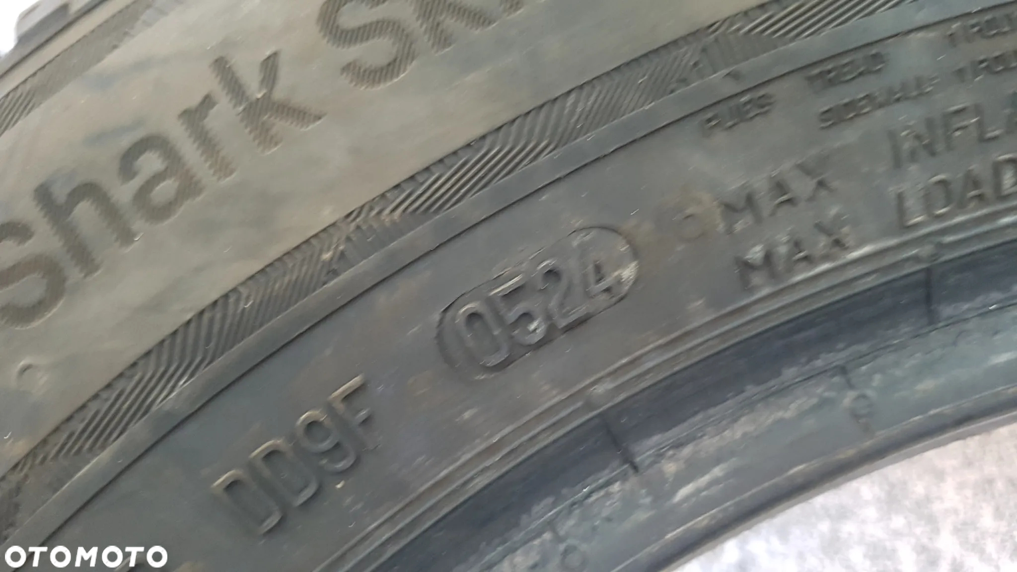UNIROYAL ALLSEASON EXPERT 2  195/60R15  195/60/15 - 8