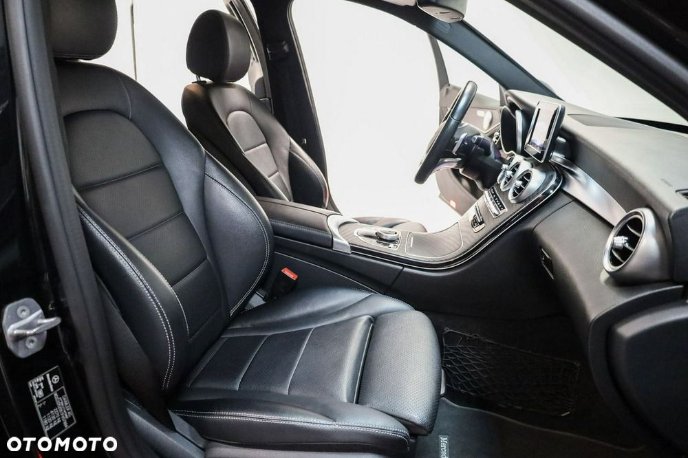 Mercedes-Benz Klasa C 220 d 9G-TRONIC AMG Line - 21