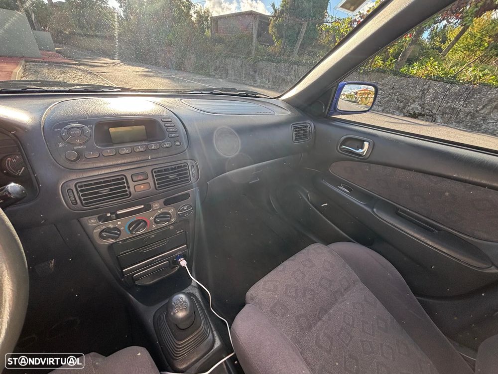 Toyota Corolla 1.4 VVT-i Sol - 18