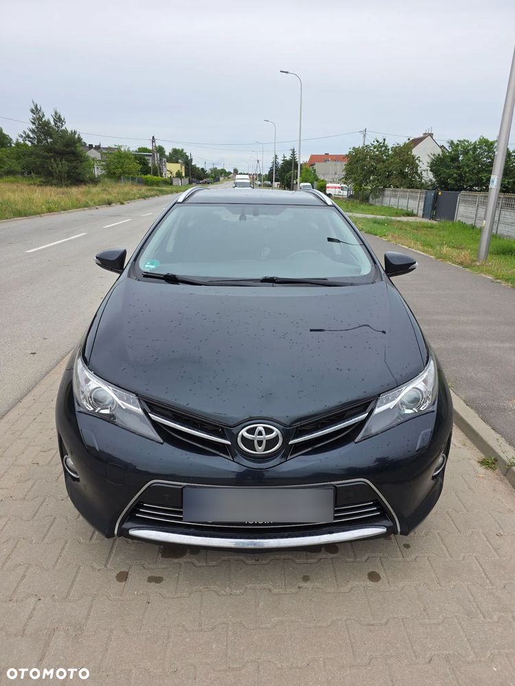 Toyota Auris 2.0 D-4D Prestige - 1