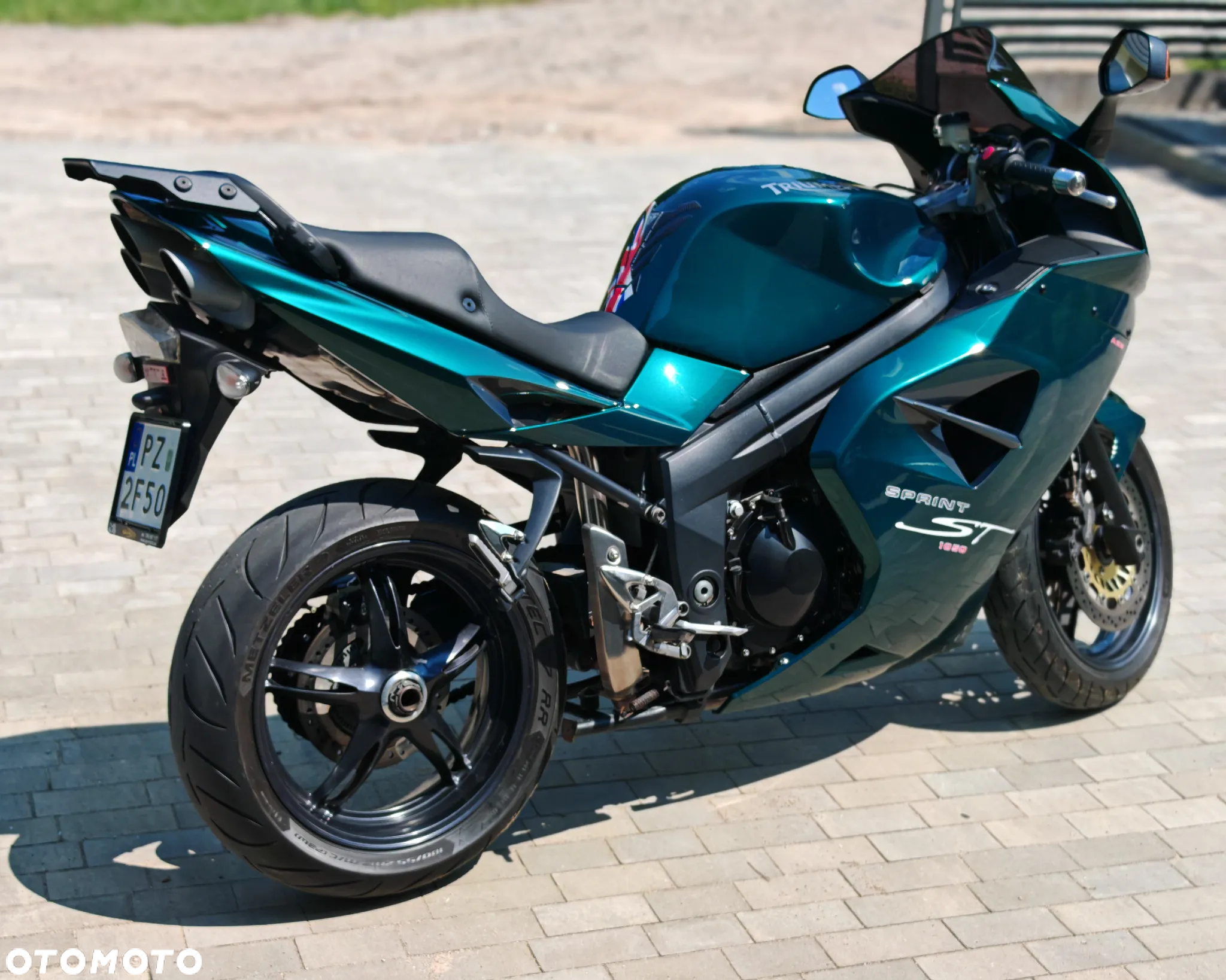 Triumph Sprint - 25