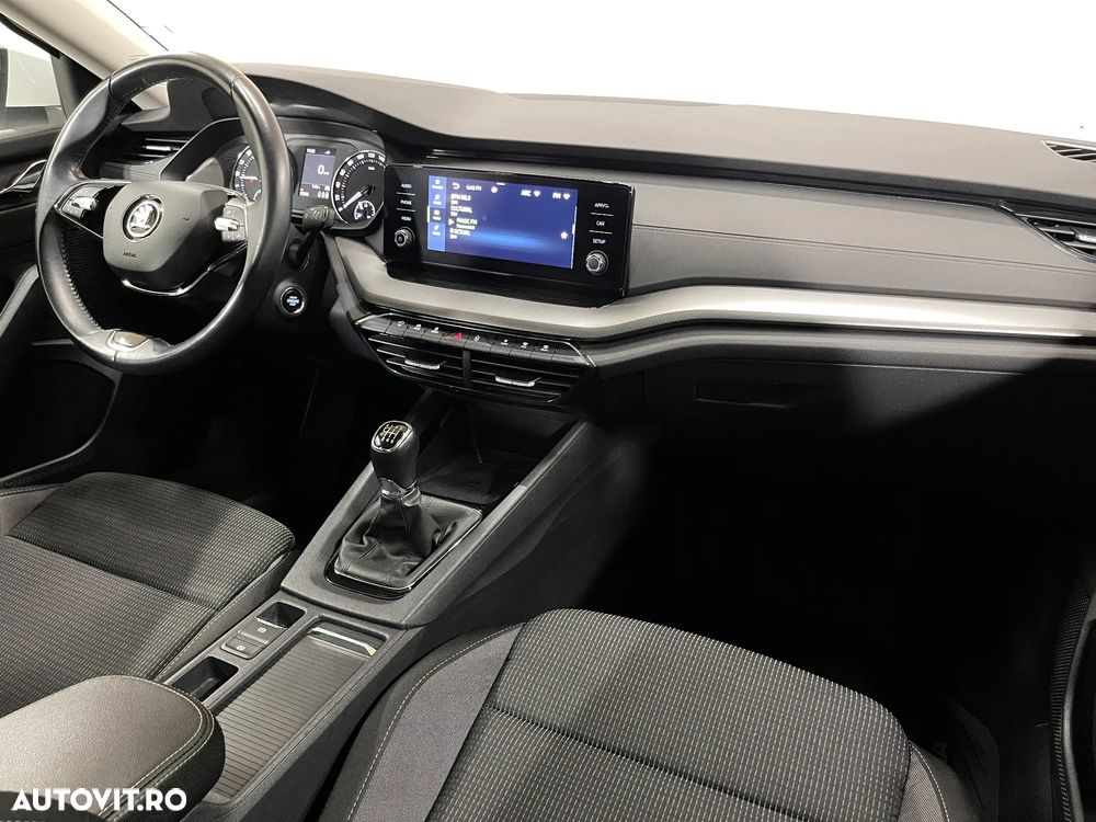 Skoda Octavia 2.0 TDI Ambition - 9