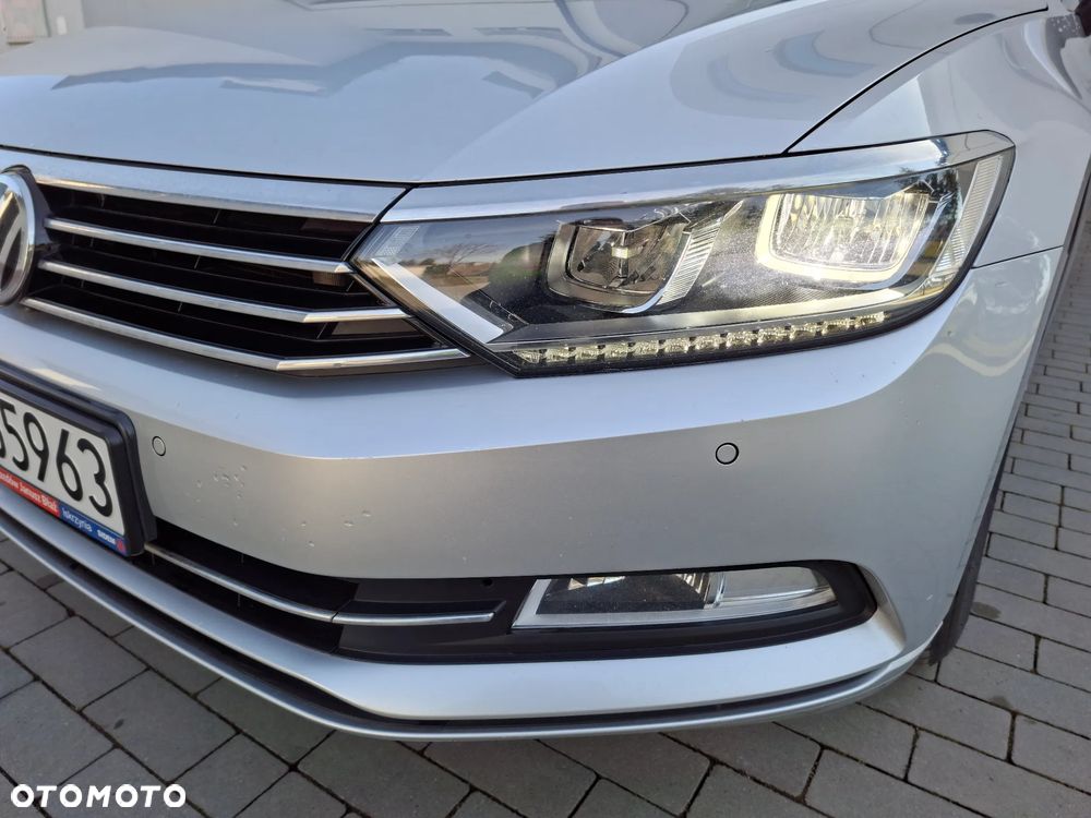 Volkswagen Passat - 9