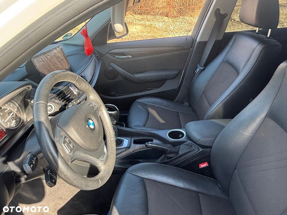 BMW X1 sDrive20i Sport Line - 36