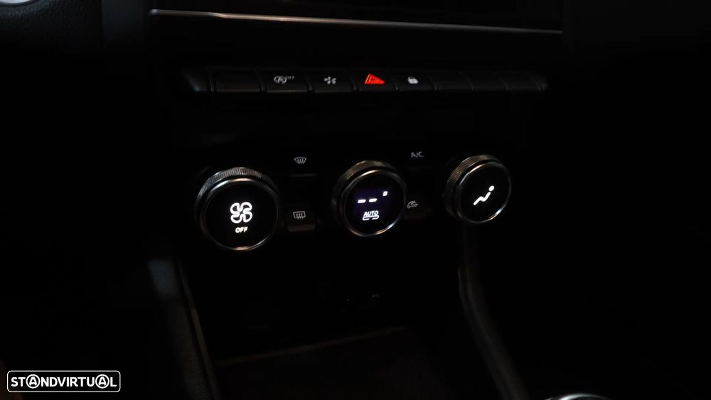 Renault Captur 1.0 TCe Evolution - 25