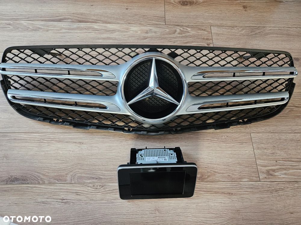 Mercedes-Benz GLC - 16