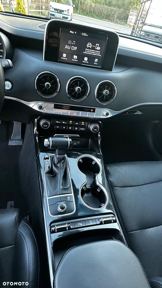 Kia Stinger 2.0 T-GDI GT Line - 10