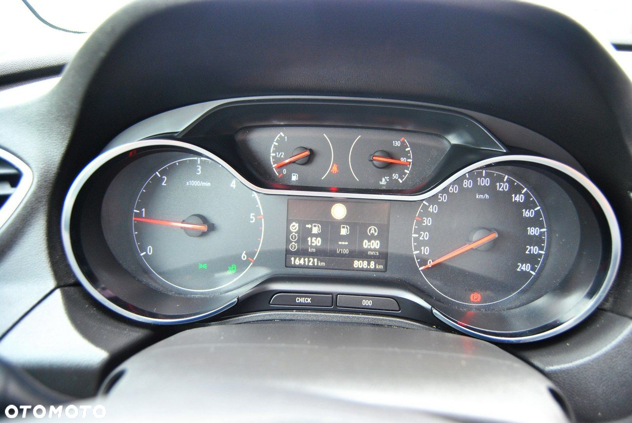 Opel Grandland X - 8