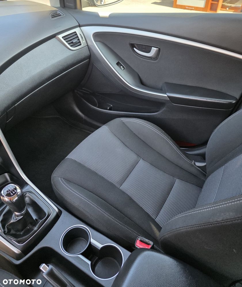 Hyundai i30 - 11