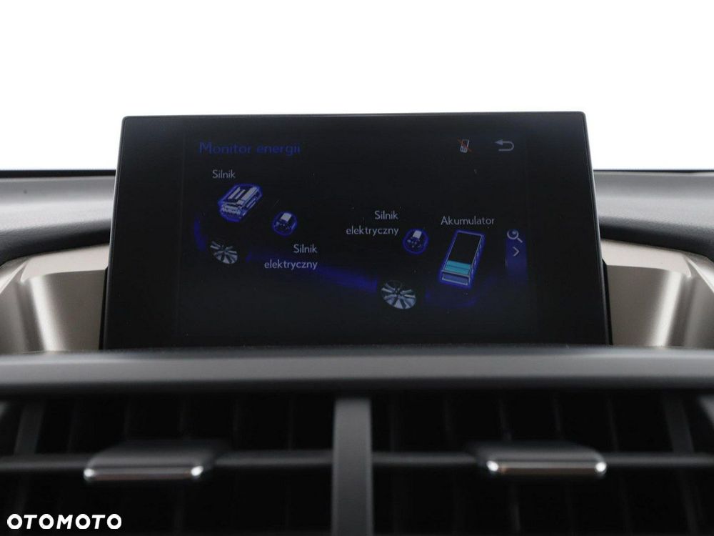 Lexus NX 300h E-FOUR Luxury Line - 26