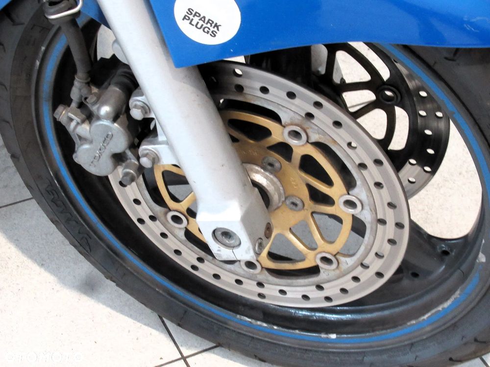 Kawasaki ZR - 18