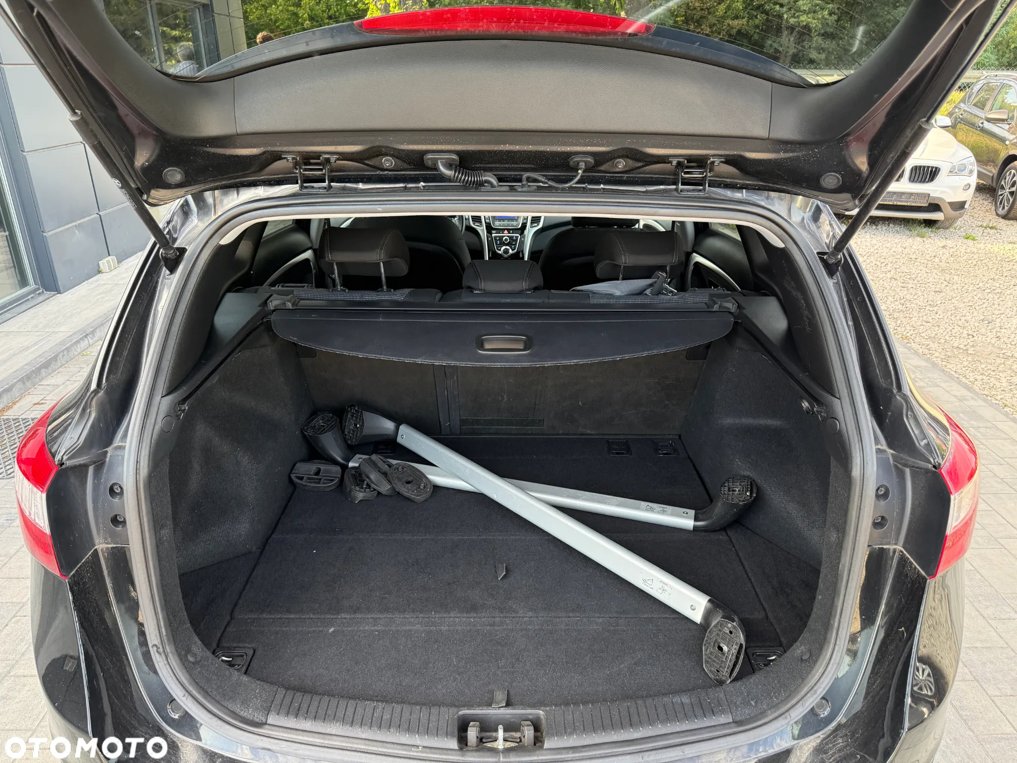 Hyundai i30 1.6 GDI BlueDrive Go - 28