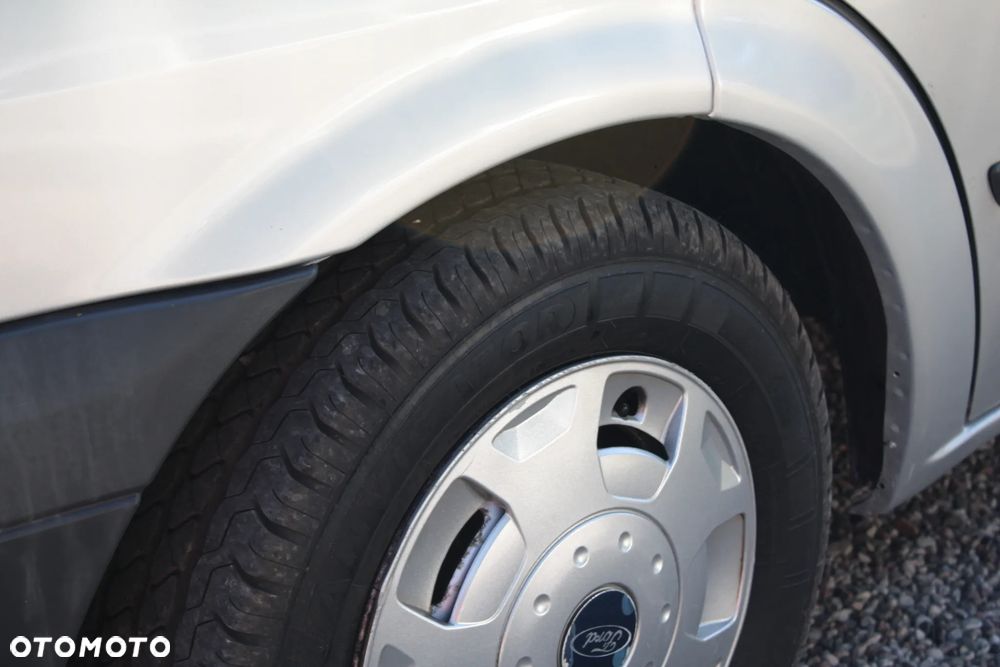 Ford Transit - 26