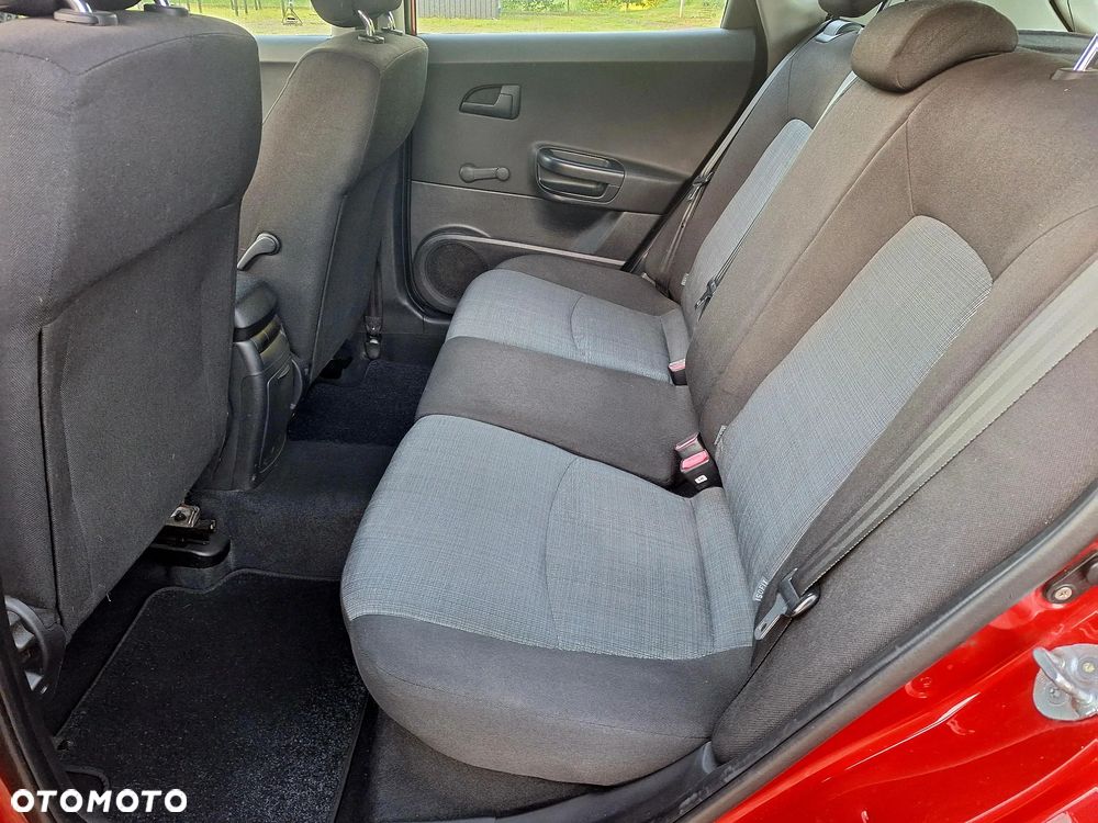Kia Ceed 1.4 CVVT ISG Spirit - 19