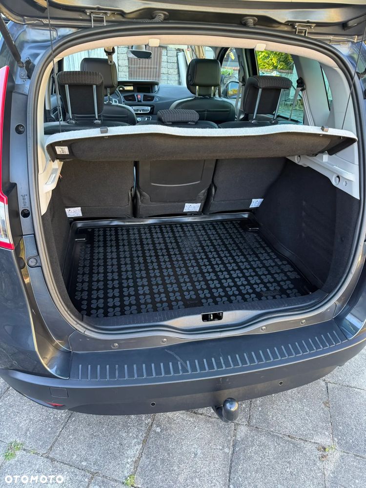 Renault Scenic dCi 130 FAP Bose Edition - 21