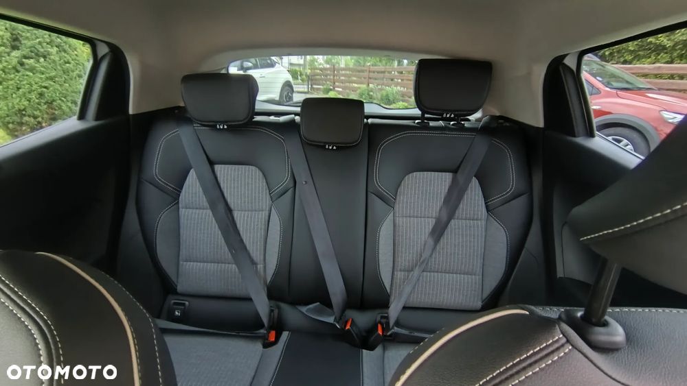 Renault Clio - 19