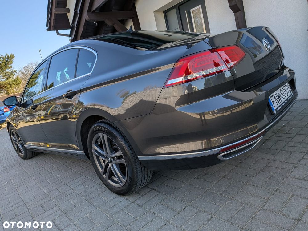 Volkswagen Passat 2.0 TDI SCR DSG Highline - 6