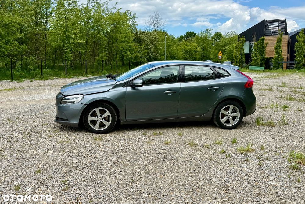 Volvo V40 T2 Drive-E Kinetic - 3