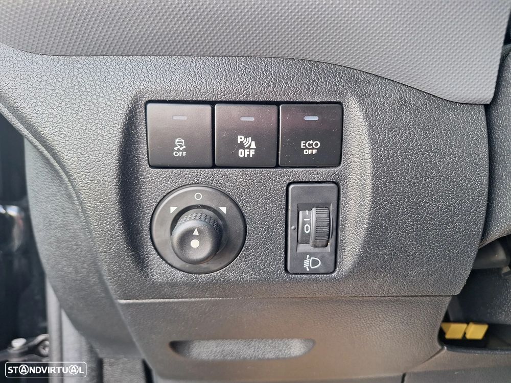 Peugeot Partner 1.6 HDi L1 Premium Automática - 16