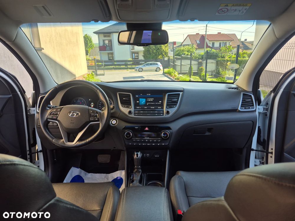Hyundai Tucson blue 1.7 CRDi 2WD DCT Premium - 14
