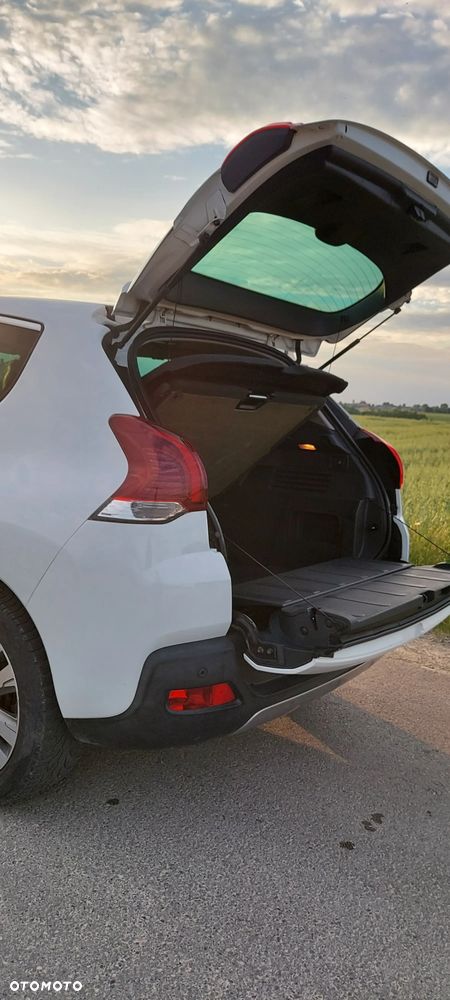 Peugeot 3008 1.6 HDi Active - 17