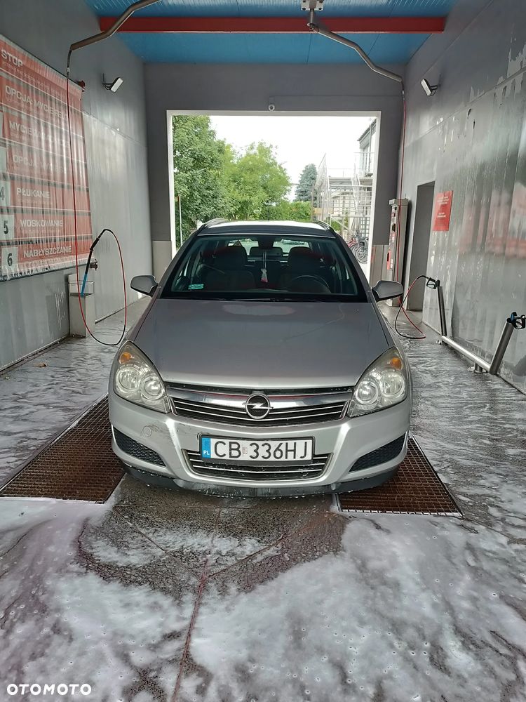 Opel Astra 1.7 CDTI Cosmo - 3