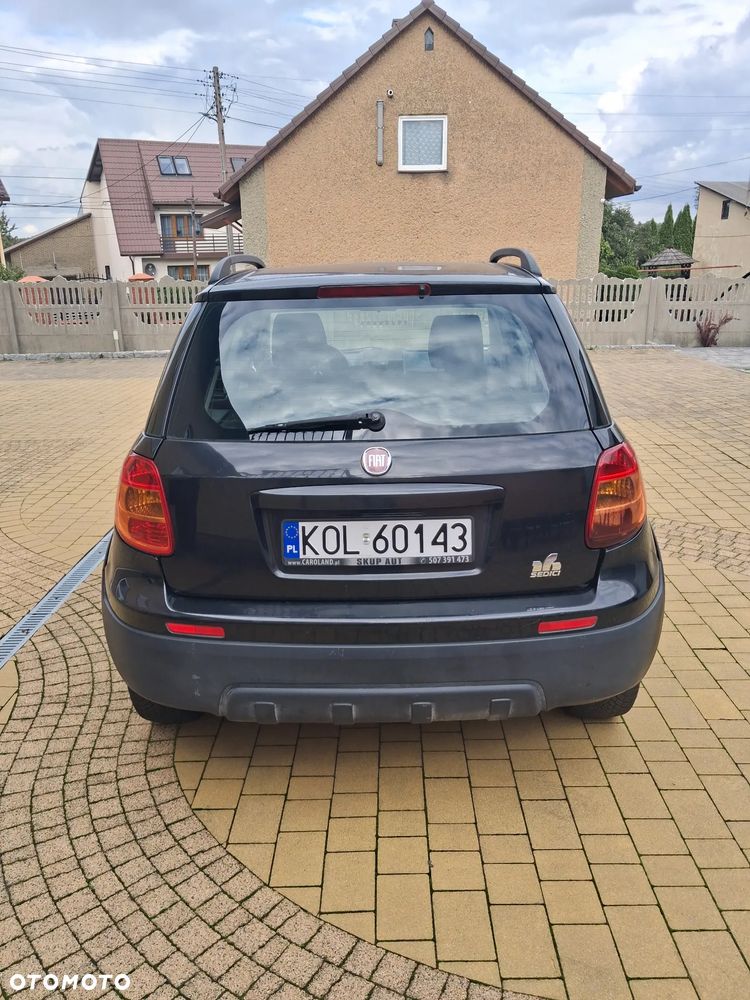 Fiat Sedici 1.6 16V 4x2 Emotion - 2