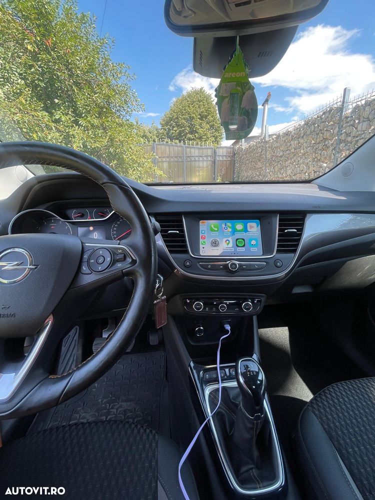 Opel Crossland - 13