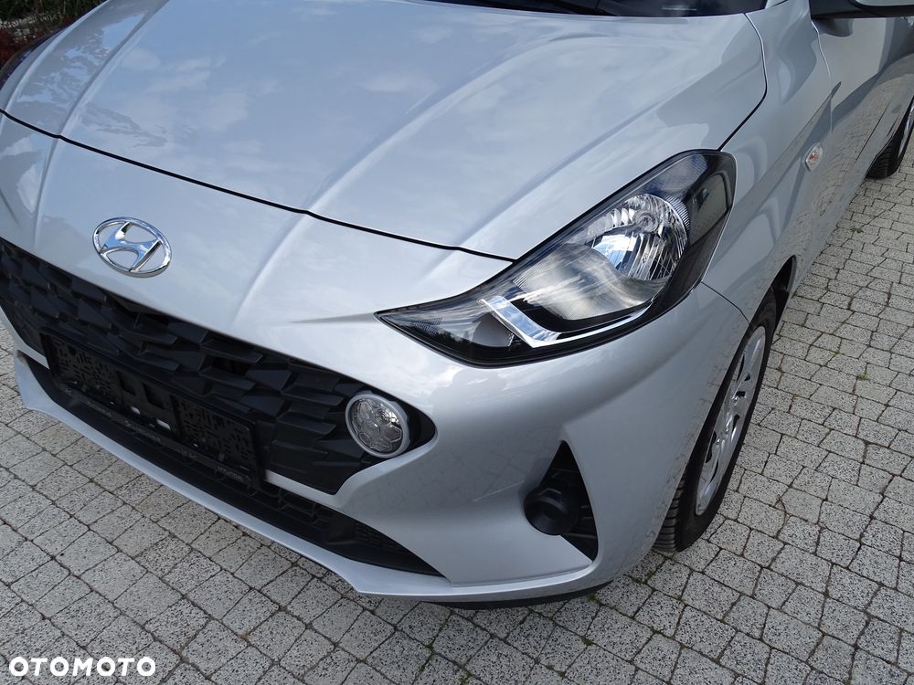 Hyundai i10 - 11