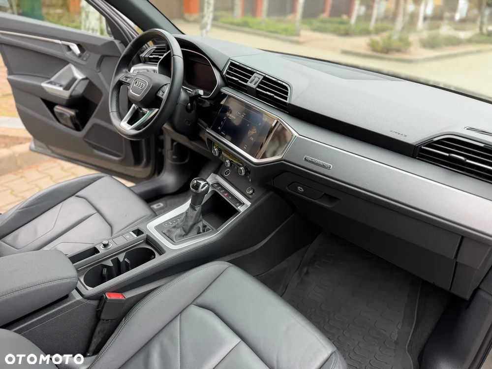 Audi Q3 2.0 TFSI Quattro Design S tronic - 17