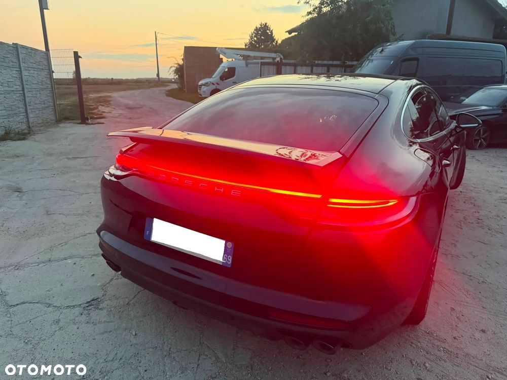 Porsche Panamera 4S E-Hybrid - 37