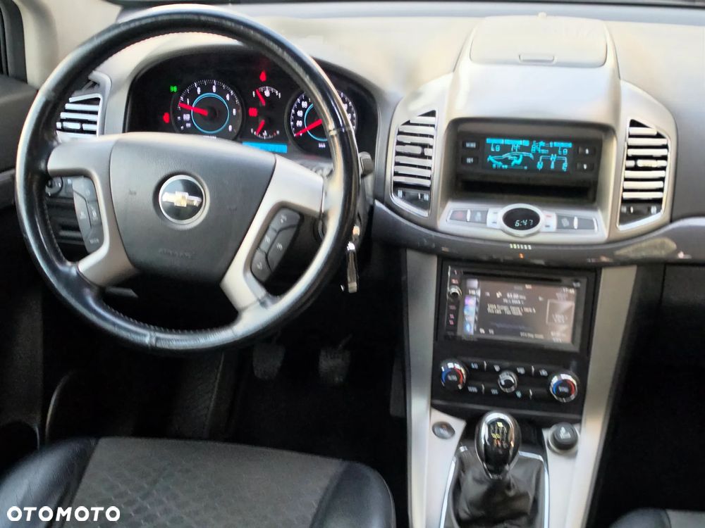 Chevrolet Captiva 2.2 2WD Travel Edition - 18
