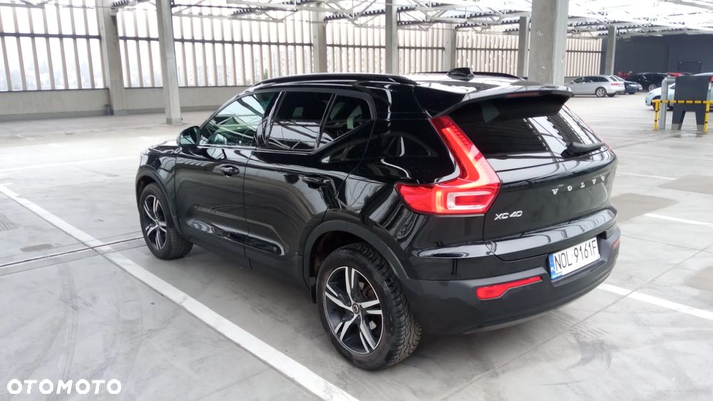 Volvo XC 40 T3 Geartronic RDesign - 3