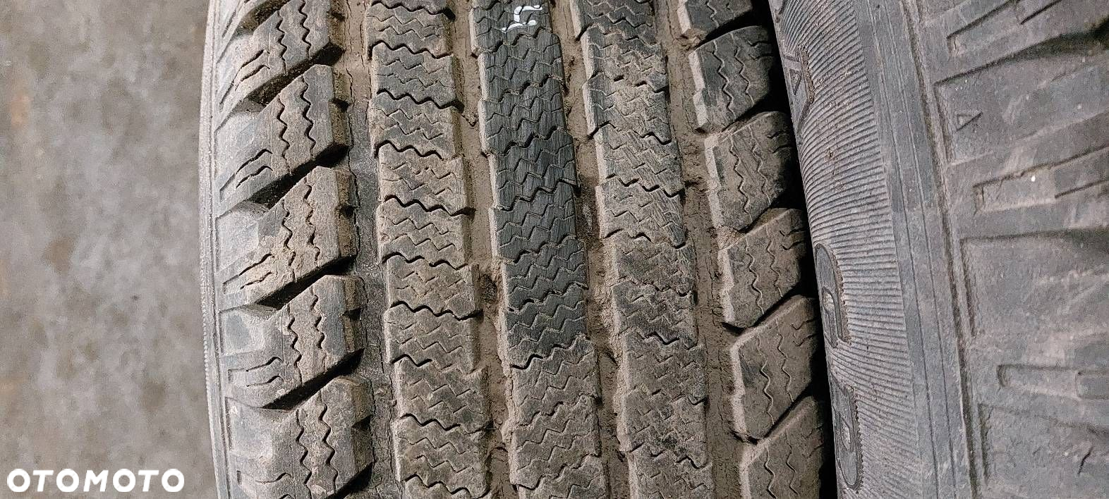 HASLBECK 7JX15 ET15 TOYOTA ISUZU GOODYEAR WRANGLER ULTRA GRIP 255/75R15 - 4