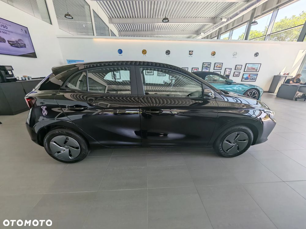 MG MG3 - 3